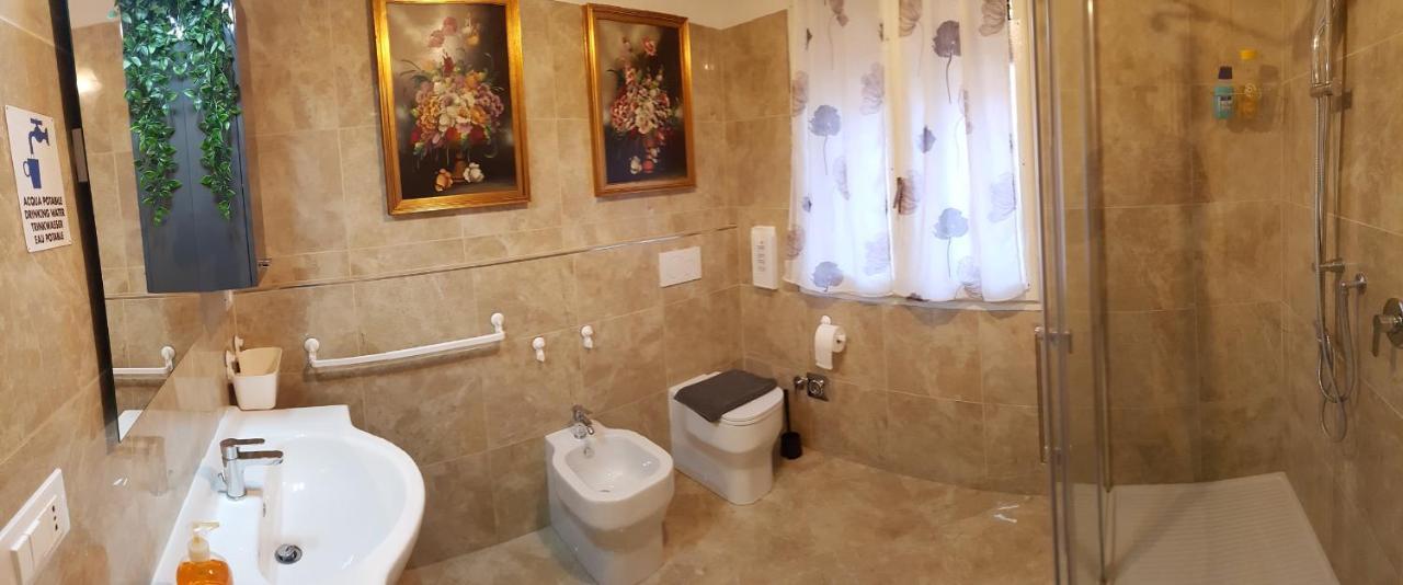 Bed And Breakfast Corticella 24 Bolonia Exterior foto