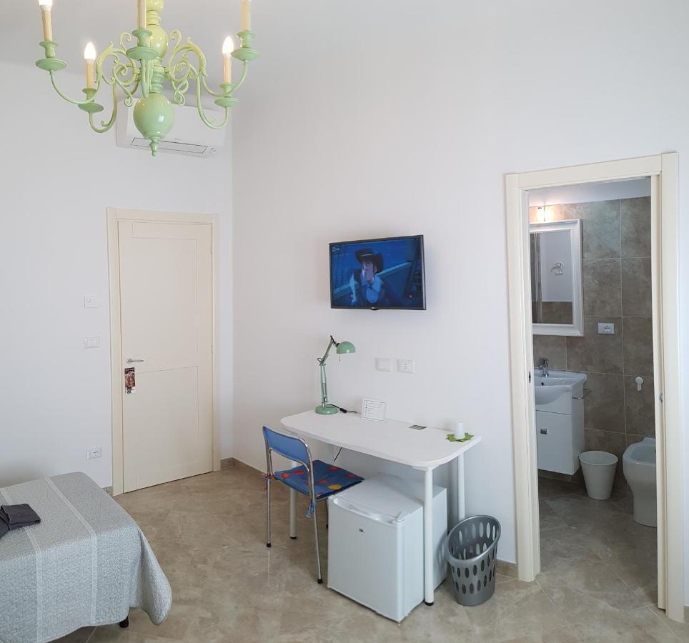 Bed And Breakfast Corticella 24 Bolonia Exterior foto