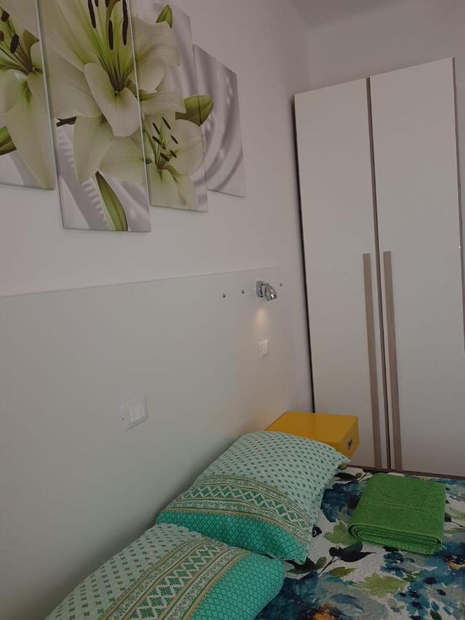 Bed And Breakfast Corticella 24 Bolonia Exterior foto
